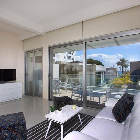 Opera Exclusive Apts By Trulycyprus Lemesós Eksteriør bilde