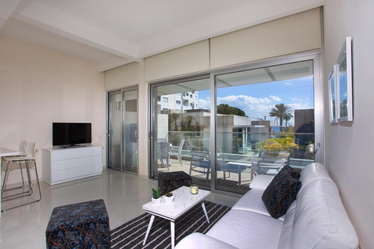 Opera Exclusive Apts By Trulycyprus Lemesós Eksteriør bilde
